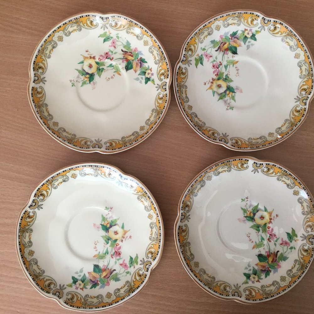 Set of 4 Johnson Brothers saucer plates Victorian